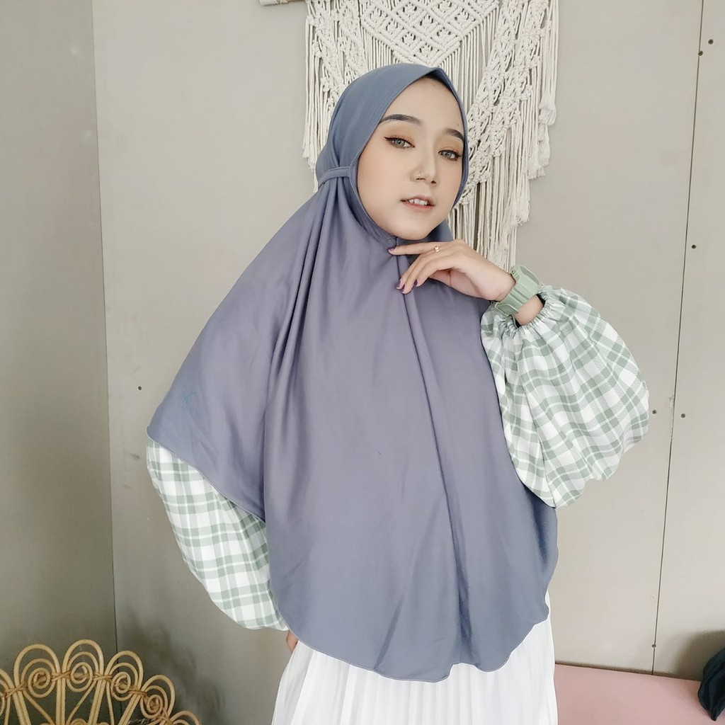 Hijab Instan Bergo Emilia XL Tali instan kaos Bergo-EMILIA DARKGREY