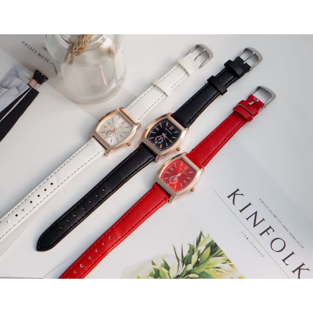 BAJ Jam Tangan Quartz Strap Rubber PU Analog Casual Gaya Retro Wanita Segi Angka Watch Korean Fashion Balok RM057