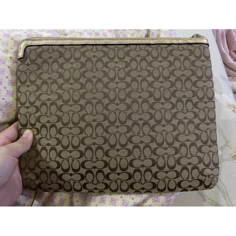 Coach original pouch ipad case