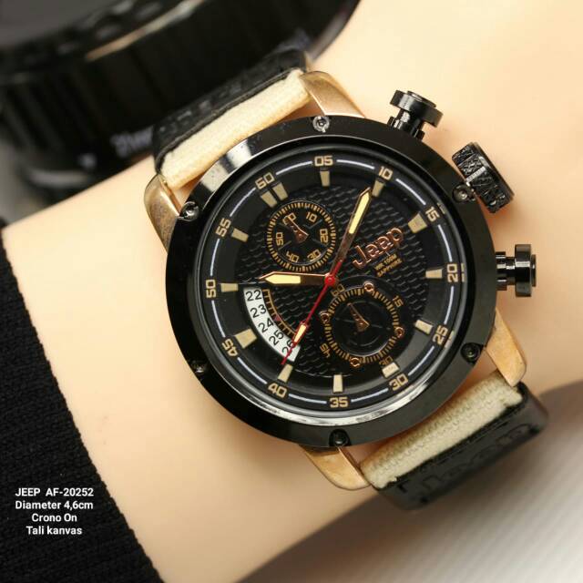 Jam Tangan Pria Jeep E2175 - Free Box & Baterai Cadangan