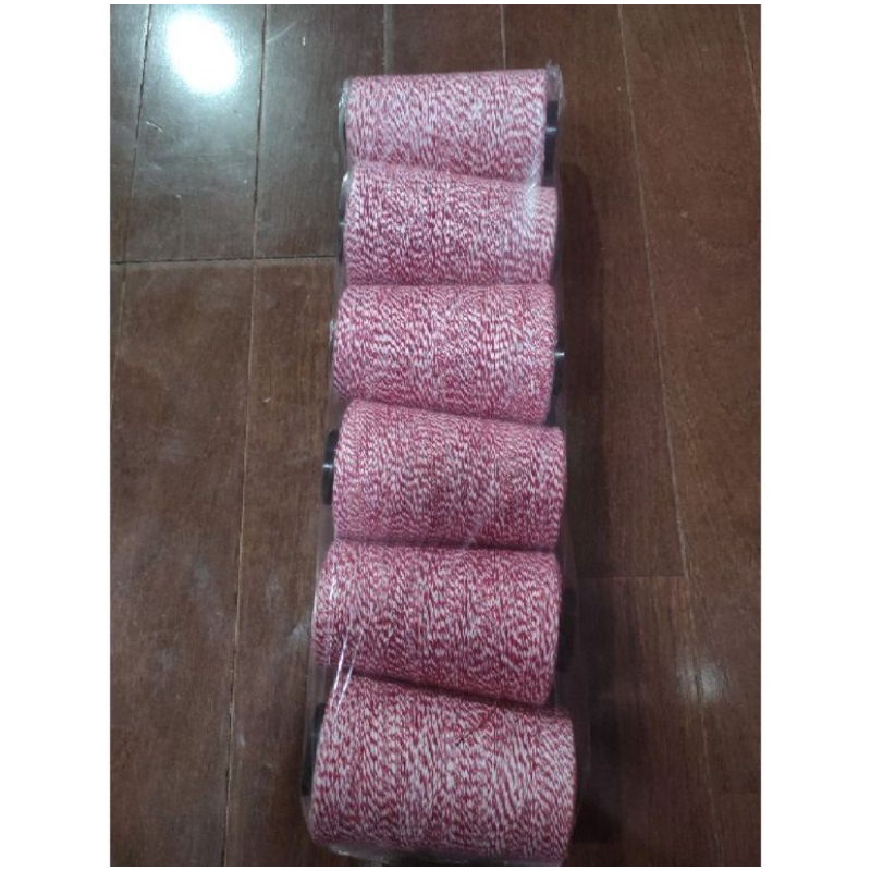 Benang Jahit Karung Warna Merah