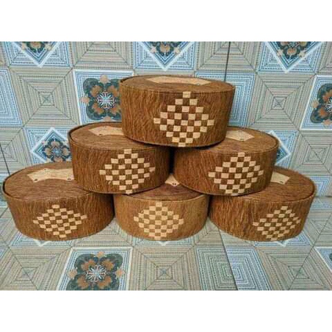 Peci Kulit Kayu Waru/Honai Motif Songkok Anyam Warna Coklat (TERBARU)