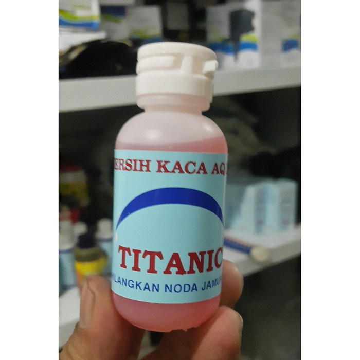 OBAT PEMBERSIH ANTI JAMUR KACA AQUARIUM TITANIC 60 ML