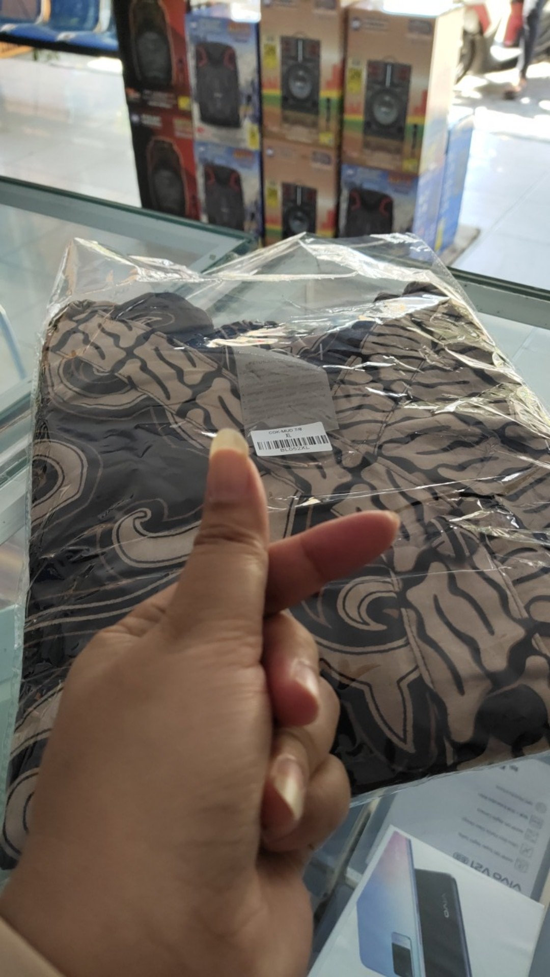 Crop Top Etnik Atasan Batik Wanita Modern By  Batik Dua Putri Collection