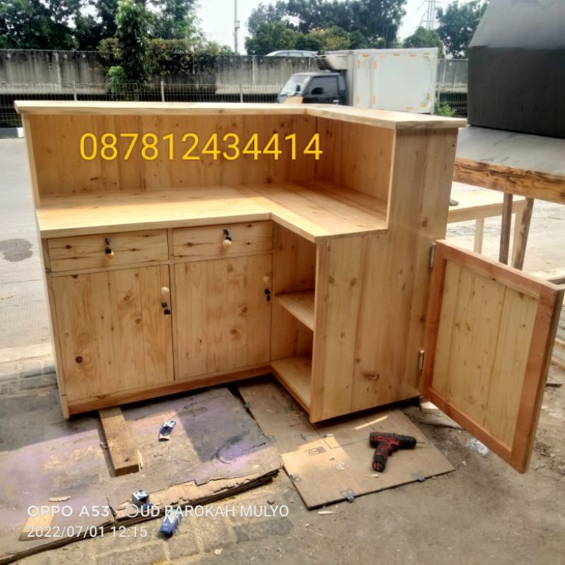 meja kasir full kayu jati Belanda finishing natural