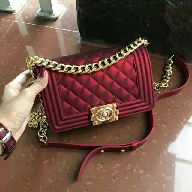 CHANEL BOY CLASSIC JELLY BIG