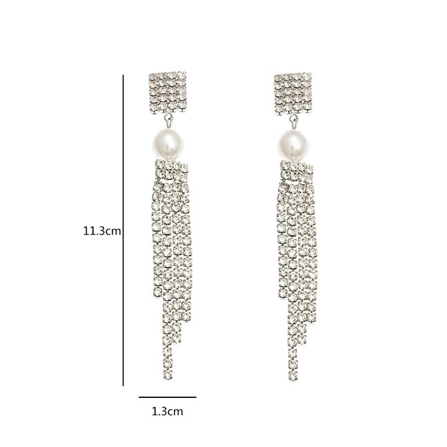 LRC Anting Tusuk Fashion Silver Pearl And Diamond Geometric Long Earrings K26932