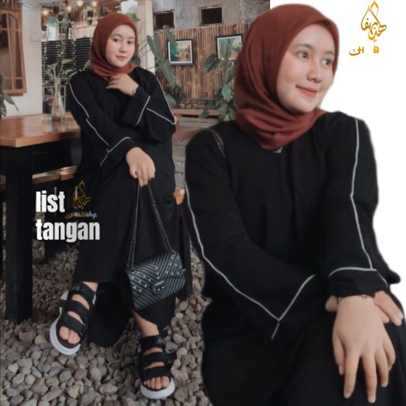 Abaya Hitam Basic List Gamis Syari Bahan Jet black Hitam Pekat Busui friendly-3