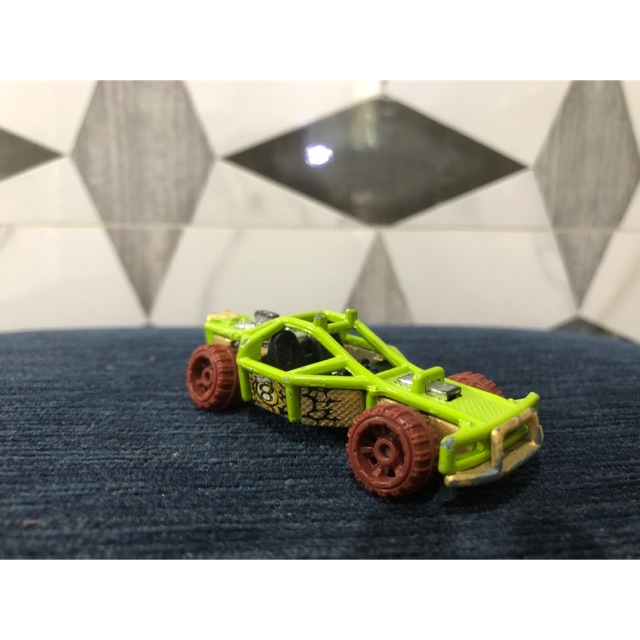 PRELOVED Hot Wheels Green Roll Cage 2000