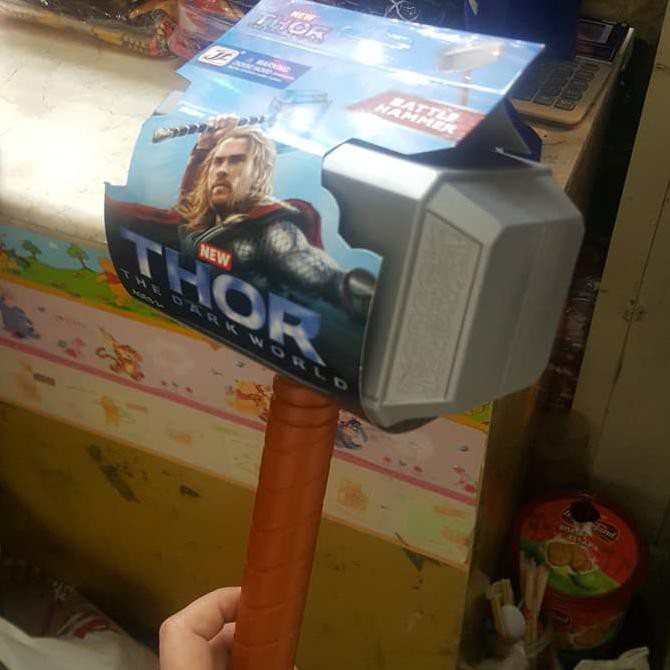 Palu Gada Thor. Mainan Anak Palu Thor