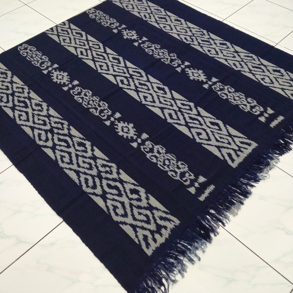 Kain Tenun Blanket Kain Tenun Etnik Toraja Warna Biru Navy