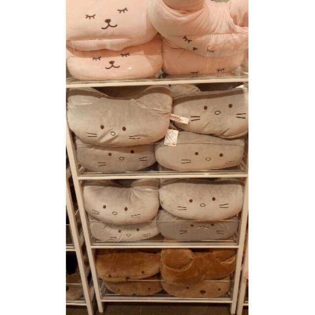 LOVELY CARTOON ANIMAL NAP PILLOW BONEKA LEHER BANTAL SUPER COMFY COMFORTABLE MINISO MINISO