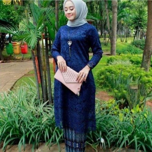 Setelan Kebaya Tunik/Kebaya Tunik Brukat