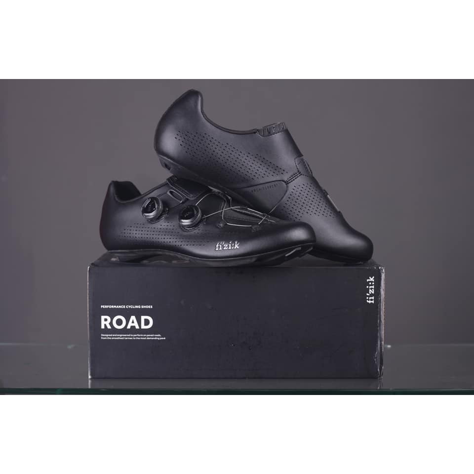 FIZIK R1 INFINITO BLACK SIZE 44 BRAND NEW SEPATU SEPEDA