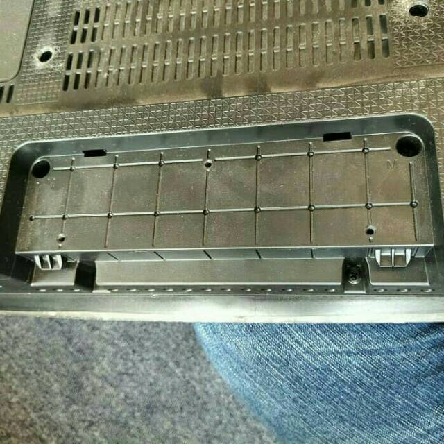 KAKI TV SAMSUNG UA32H4000AR DUDUKAN TV SAMSUNG UA 32H4000 STAND TV 32-1