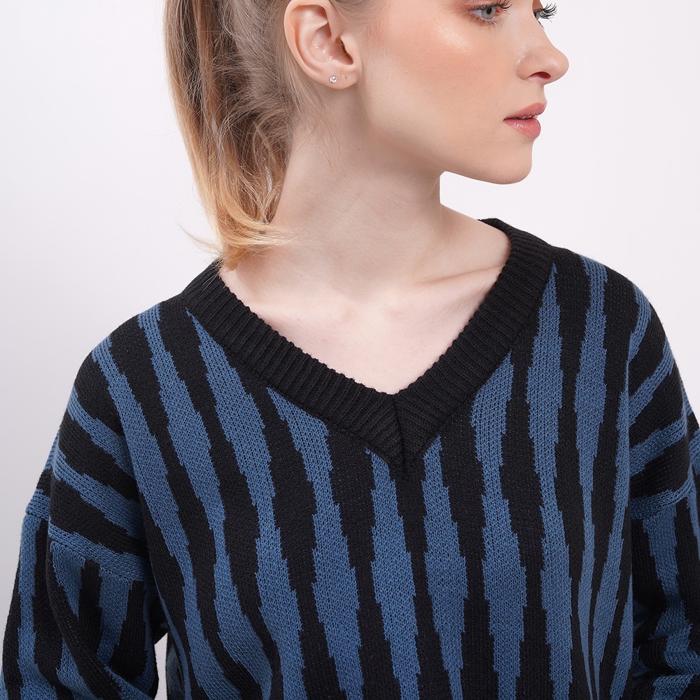 Serra Knit Crop Sweater