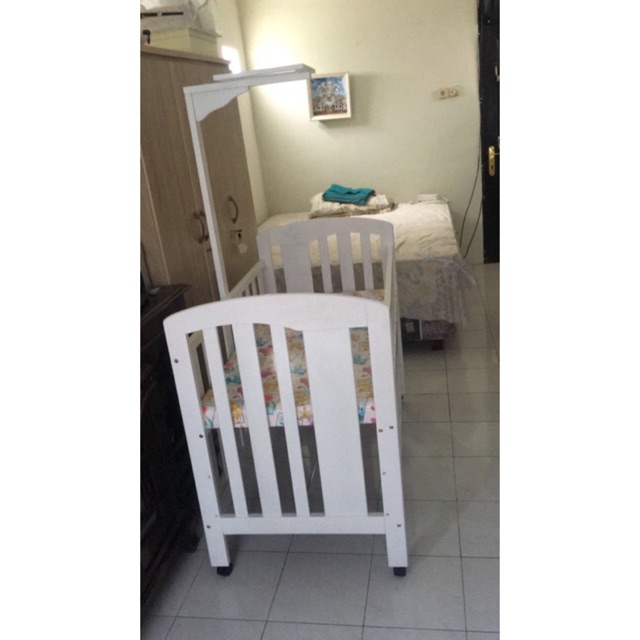 Box bayi kayu hakari - murah - free ongkir jakarta depok tangerang only - second