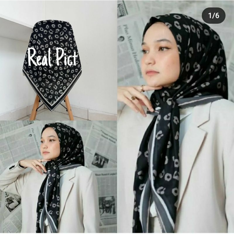 Kerudung vanilla hijab jilbab leopard love rantal polkadot / vanilla hijab segiempat voal motif vanilla chain / deenay kw button kw lasercut-Leo hitam