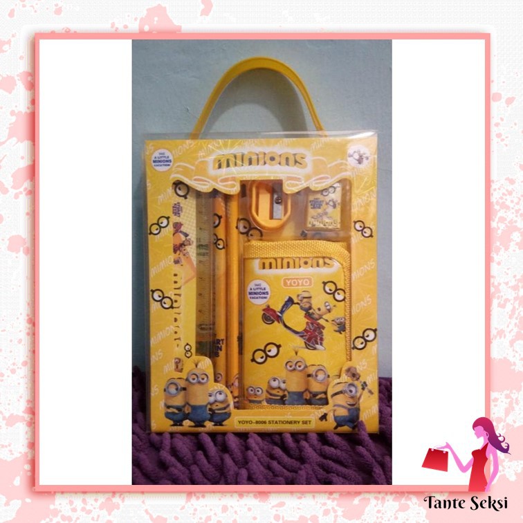 

STATIONERY SET/ ALAT TULIS ANAK SEKOLAH/SOUVENIR/MOTIF KARAKTER LUCU