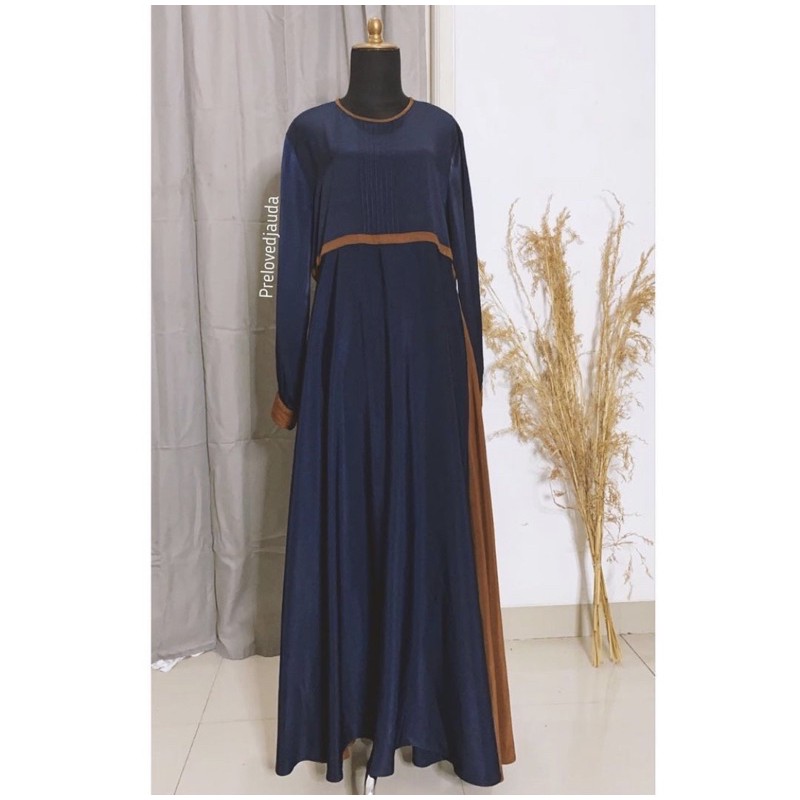 Gamis Wolfis Khansa Rumaisha