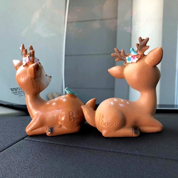 NEW CUTTIE COUPLE DEER Rusa Pajangan Dashboard Mobil / Rumah Bahan Plastik Padat