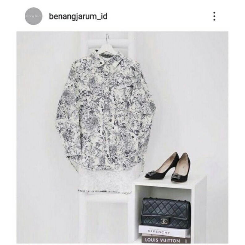 Preloved Le Jardin Blue Oversize Benangjarum