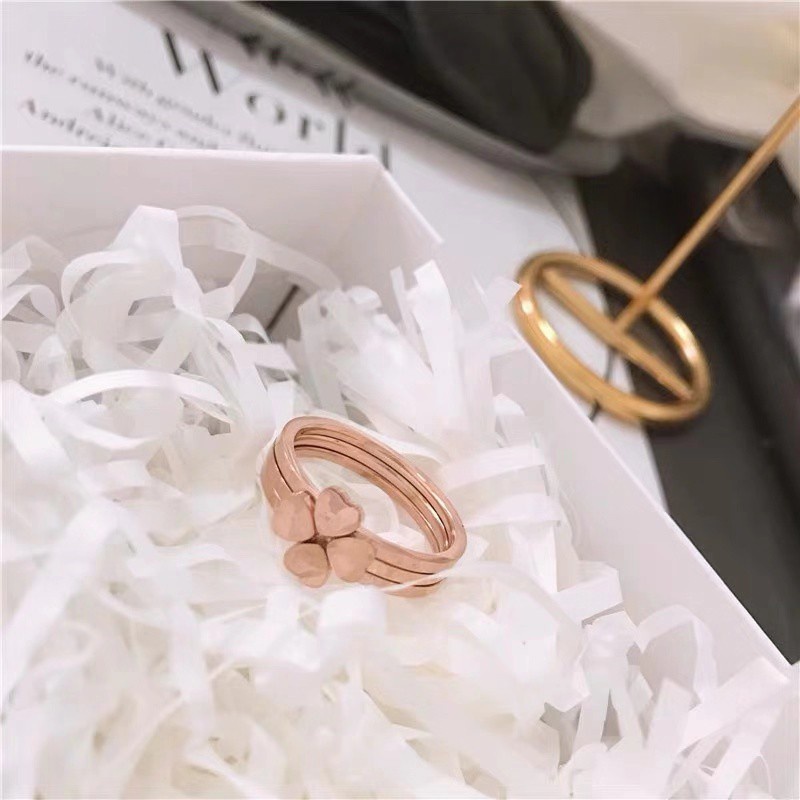 Cincin Susun Tiga Daun clover | Cincin Titanium steel Lapis rose gold 18K Untuk Wanita | Perhiasan Bahan Stainless steel Tahan Air Tidak Pudar Anti Alergi