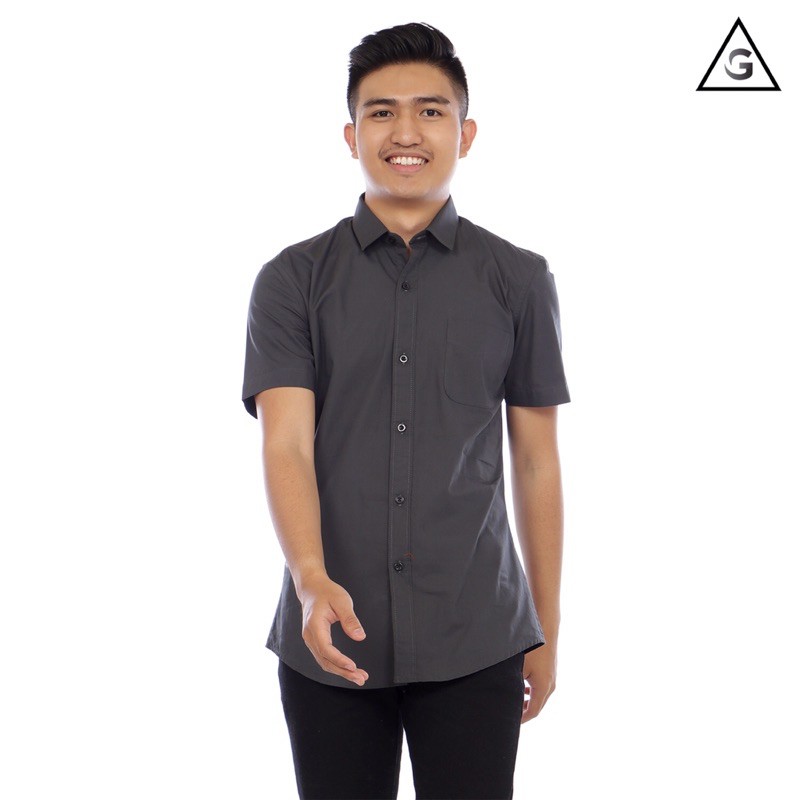 GWARDO Kemeja SLIMFIT Lengan PENDEK ABU TUA Pria