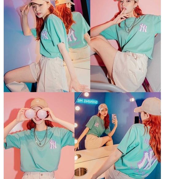 Chekout (PROMO) MLB Yankess Monogram Tshirt