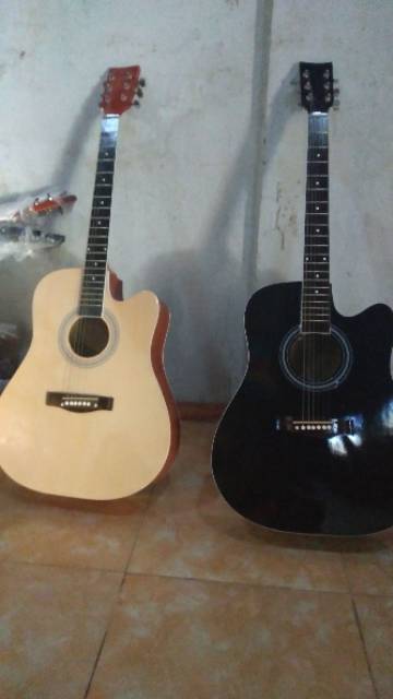 Gitar akustik Jumbo Murah free packing kayu