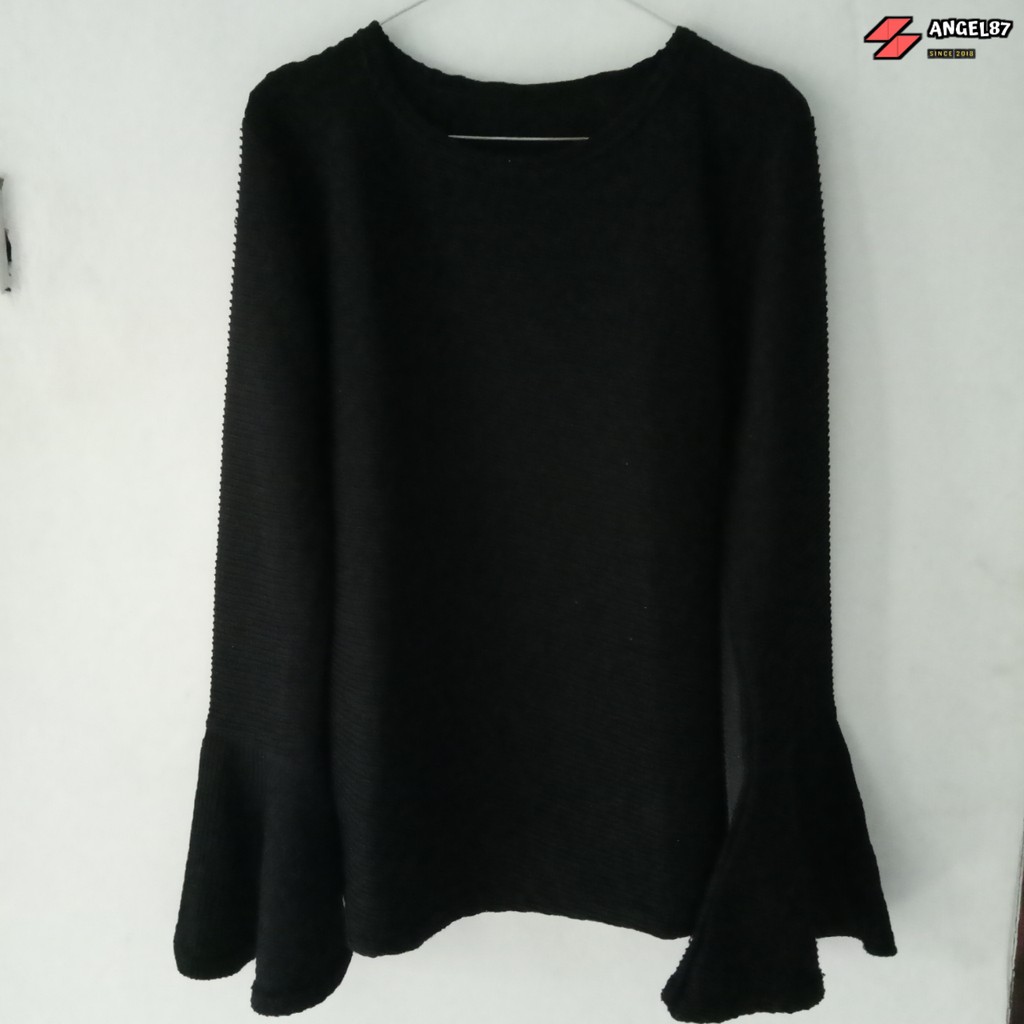 Atasan blouse wanita preloved warna hitam bahan melar tangan terompet bahan jersey seken bekas murah