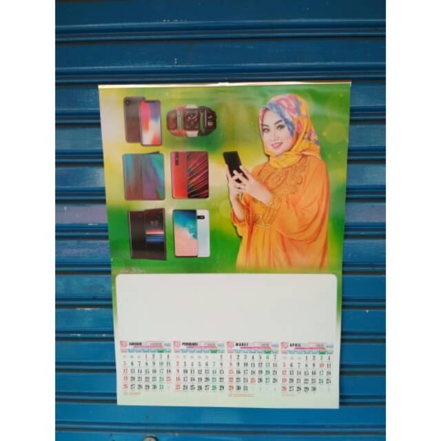 

Kalender dinding Caturwulan Artis HP muslim tahun 2020