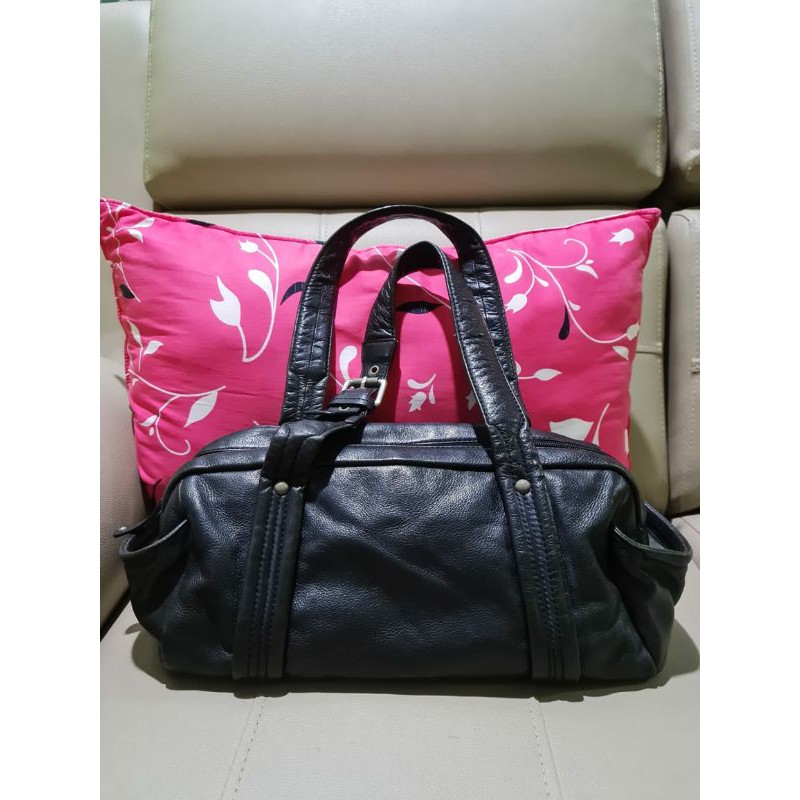 Tas kenneth cole reaction