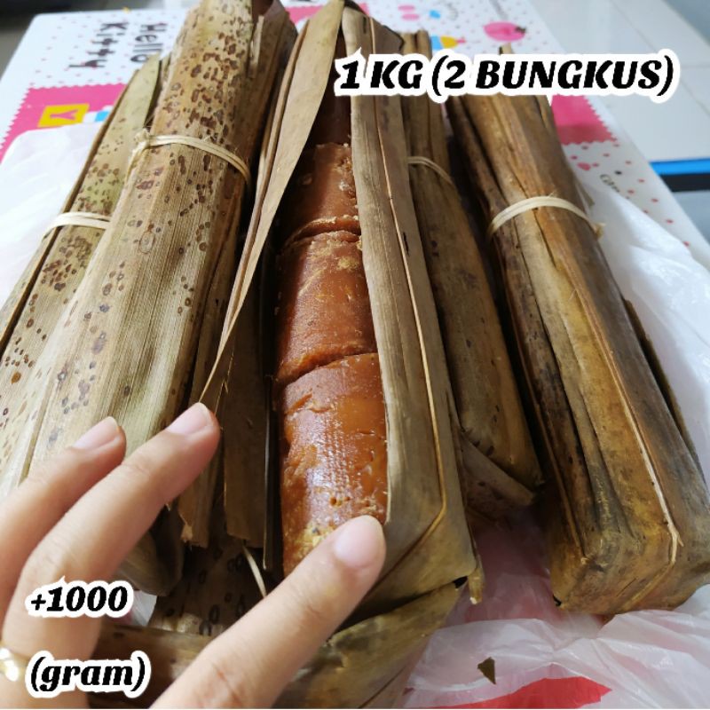 

GULA AREN ASLI 1 KG CIANJUR BUNGKUS DAUN/PLASTIK