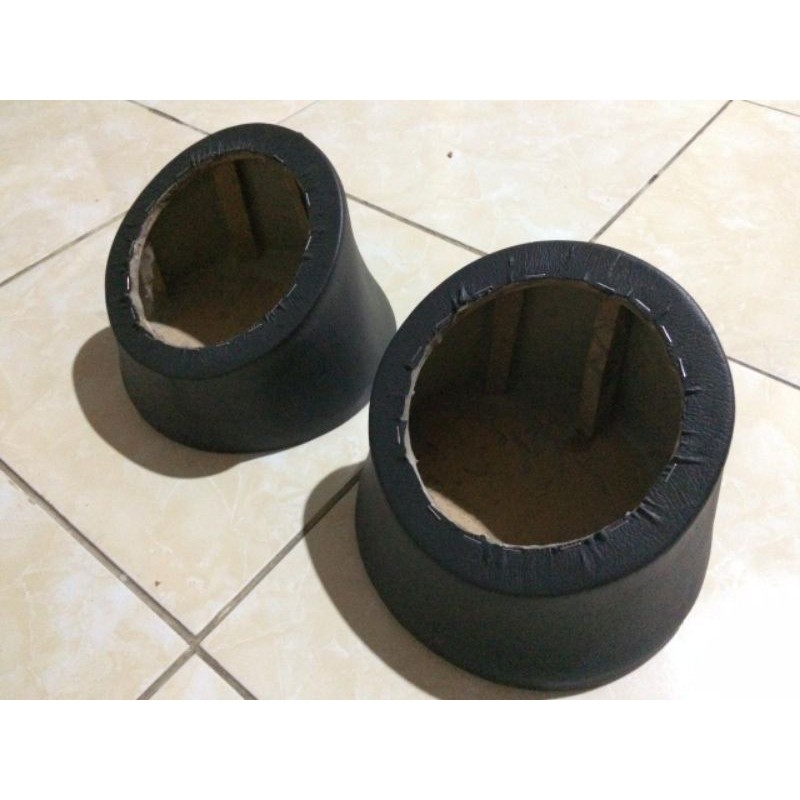 Box speaker 8 inch tabung