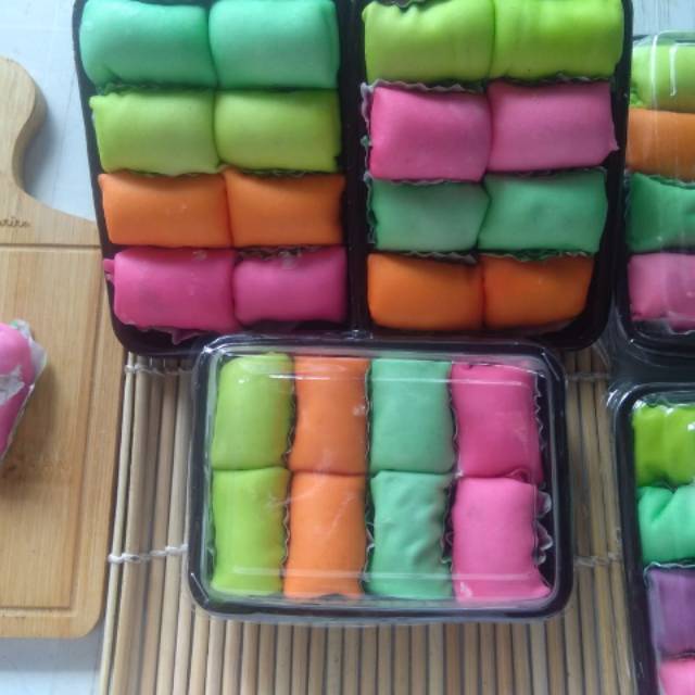 

Pancake Durian Mini Pelangi Asli MEDAN!!