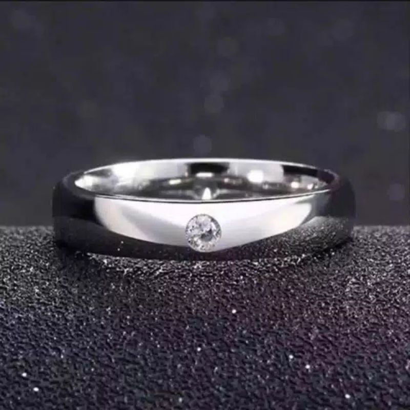 4S GROSIR SOLO || CINCIN TITANIUM | CINCIN COUPLE | Cincin Titanium Anti Karat Luntur | Cincin Titanium 1 Diamond | Cincin Wanita &amp; Pria Bahan Titanium | Cincin Silver 1 Mahkota berlian