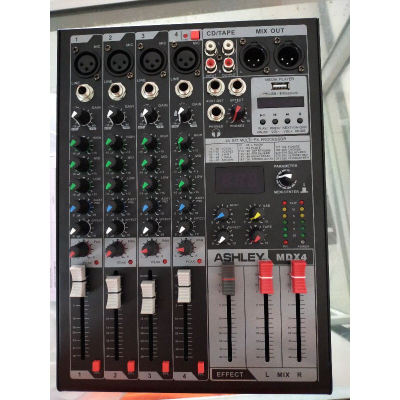 mixer ASHLEY MDX 4