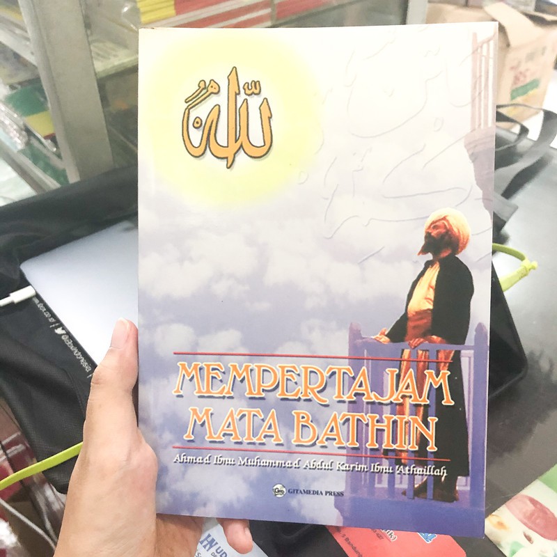 Buku Mempertajam Mata Batin