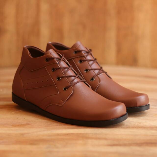 SEPATU PRIA CEVANY FOOTWEAR