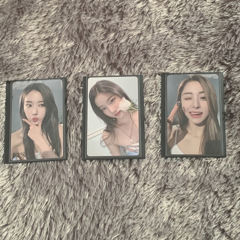 LE SSERAFIM - FEARLESS PHOTOCARD BENEFIT WEVERSE