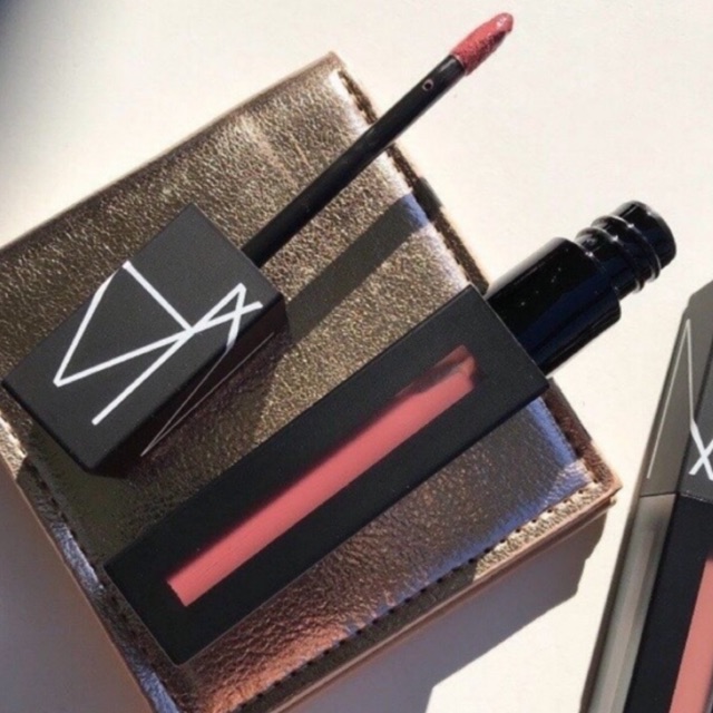 Nars lip matte