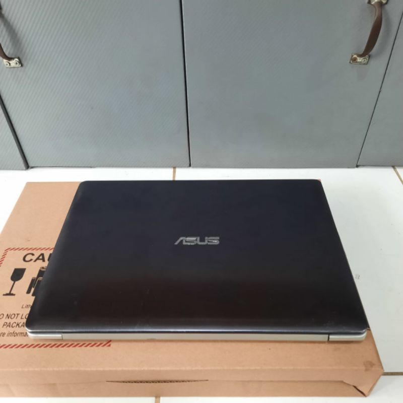 Laptop Asus S451LB Core i5-4200U Ram 4GB/HDD 500GB Nvidia Geforce 740M 2Gb Gaming Editing Ngebut