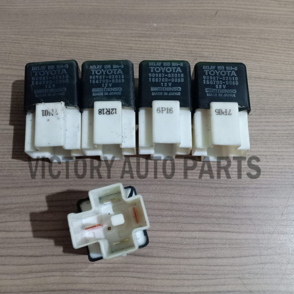 Relay fuse box hitam kaki 4 12V Corolla great all new corolla great corola absolute kijang ORI COPOT