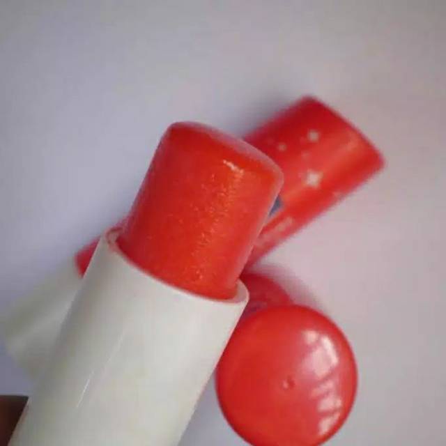 ✿ELYSABETHME✿ Nivea lip balm care &amp; color red stick pelembab bibir kering