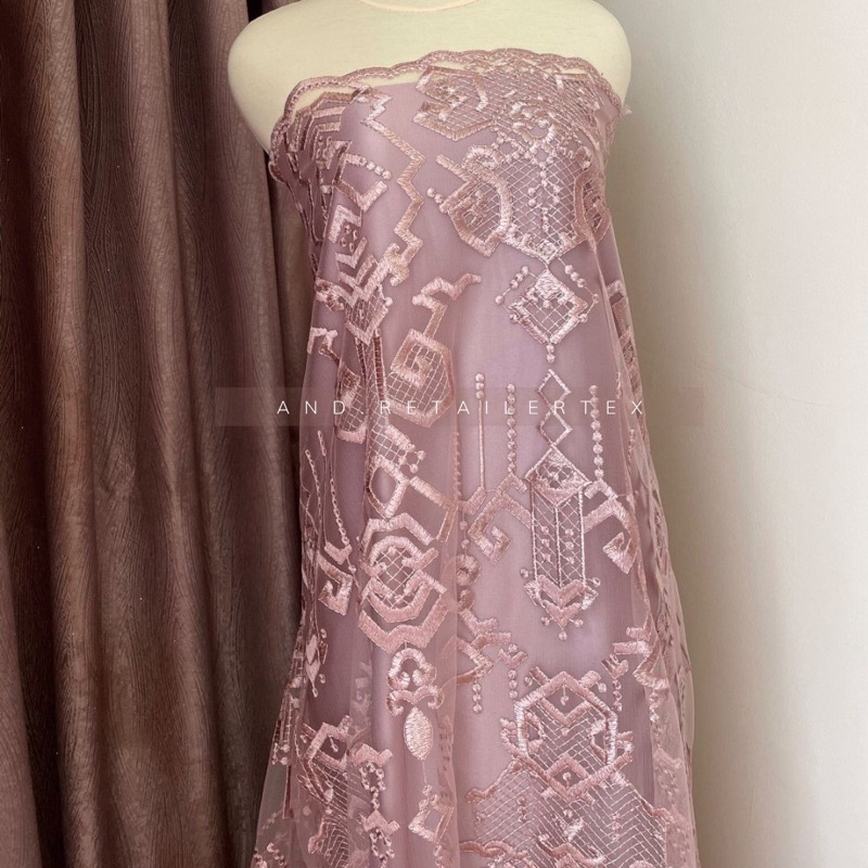 Bahan Kebaya Tile Exclusive Maison By Designer Sapto Full Bordir Warna Rose Gold