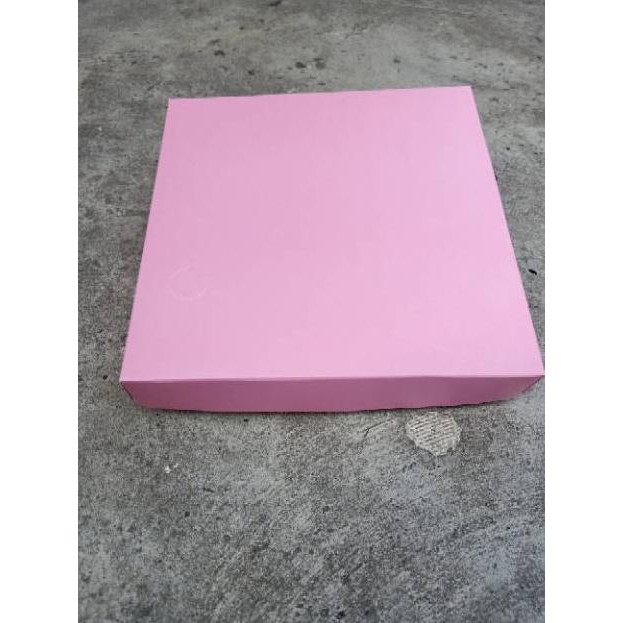 

kemasan kue box hijab 21.5 x 21.5x4 (KODE R37)