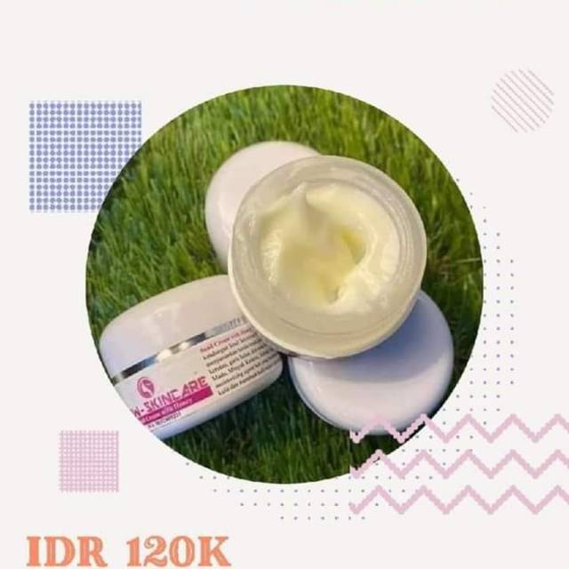 Snail Cream with Honey