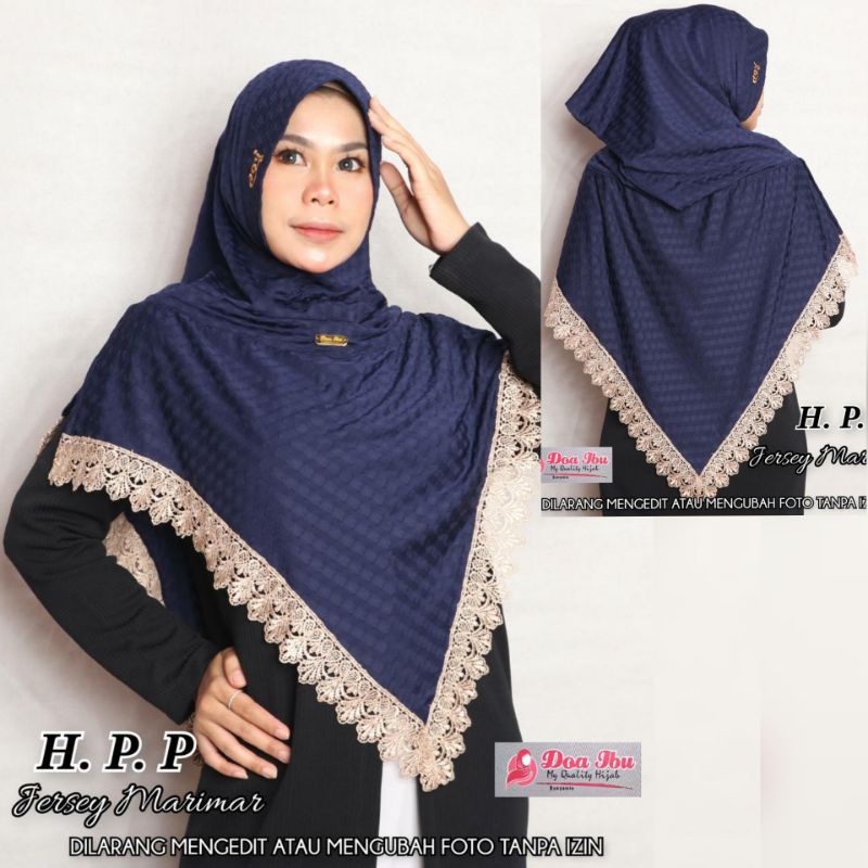 DO'I HOODIE PET PRADA MARIMAR