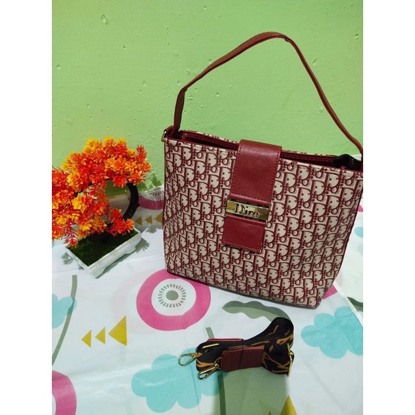 Tas Murah "Hobo Dor dor'" Mirror Dior